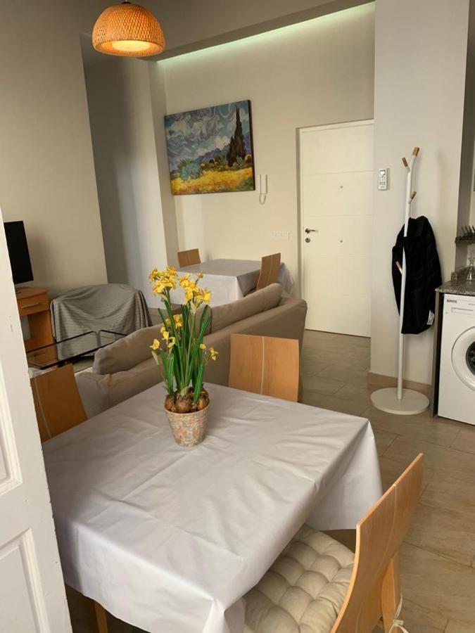 Apartamentos Valverde Cadiz 1 - A Buitenkant foto