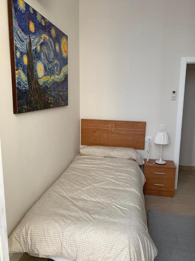 Apartamentos Valverde Cadiz 1 - A Buitenkant foto