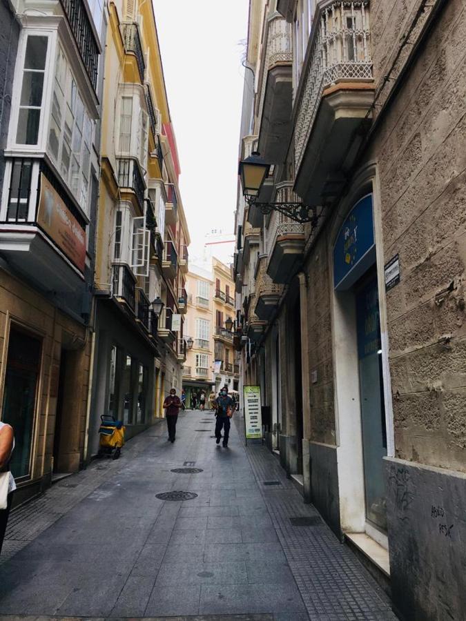 Apartamentos Valverde Cadiz 1 - A Buitenkant foto