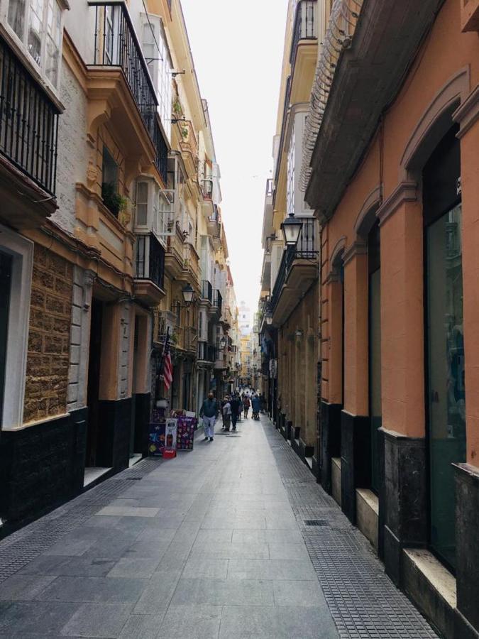 Apartamentos Valverde Cadiz 1 - A Buitenkant foto