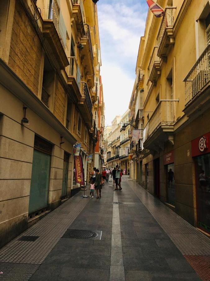 Apartamentos Valverde Cadiz 1 - A Buitenkant foto